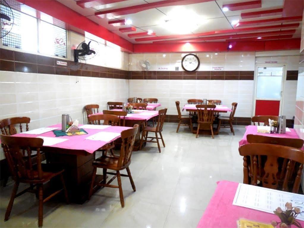 Hotel Caveri Madikeri Ngoại thất bức ảnh